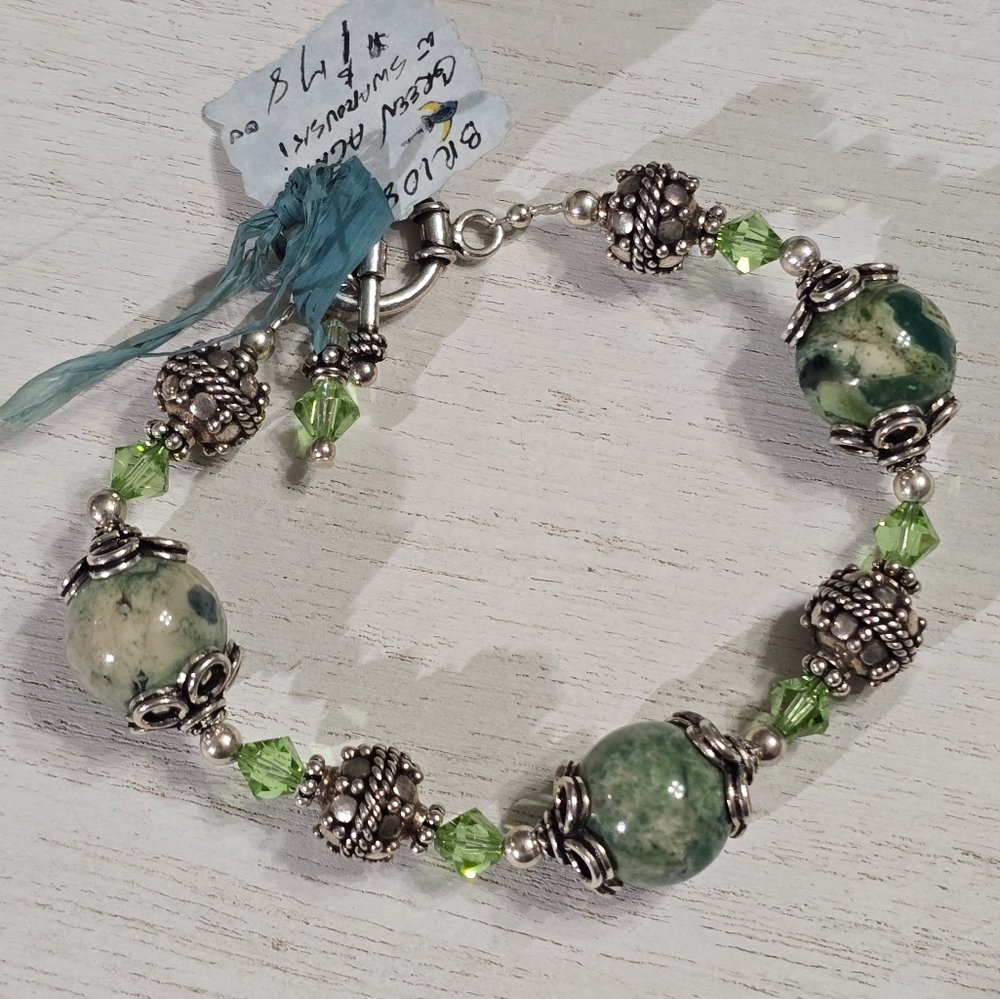 Artisan Green Agate and Peridot Green Swarovski Bracelet